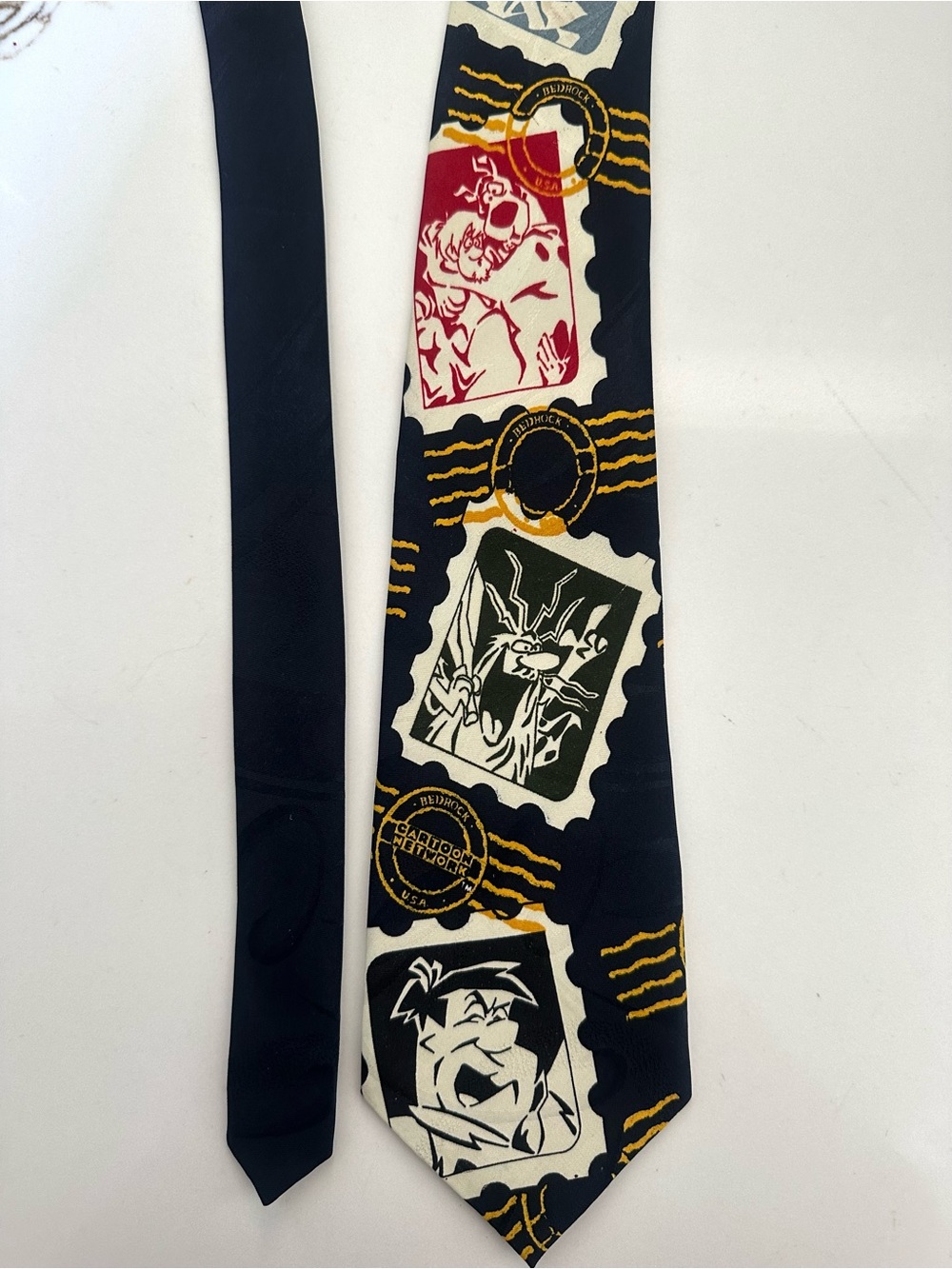 Vintage 1994 Cartoon Network Hanna Barbera Tie Fred Flintstone Wile E Coyote